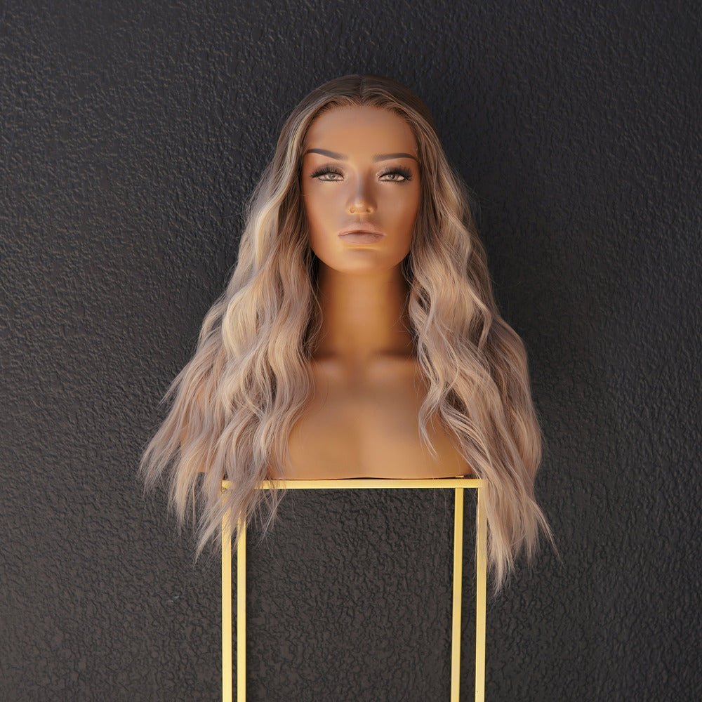 ZOEY - Ombre Blonde - Lace Front Wig